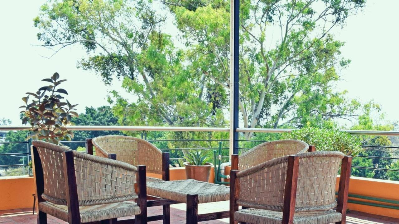 Hotel Guiva Aeropuerto Oaxaca Экстерьер фото
