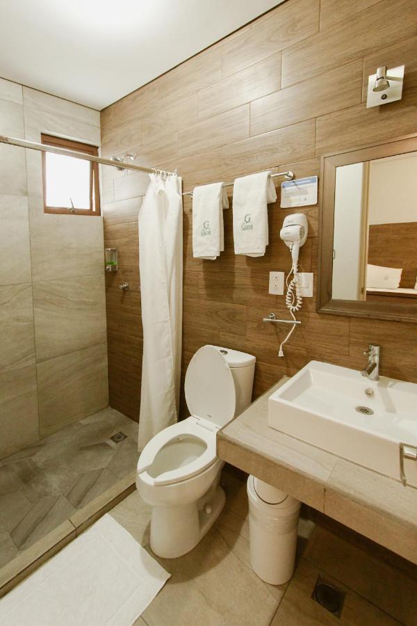 Hotel Guiva Aeropuerto Oaxaca Экстерьер фото