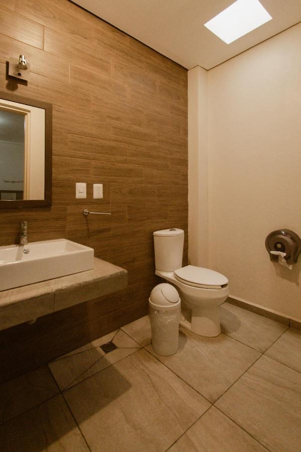 Hotel Guiva Aeropuerto Oaxaca Экстерьер фото