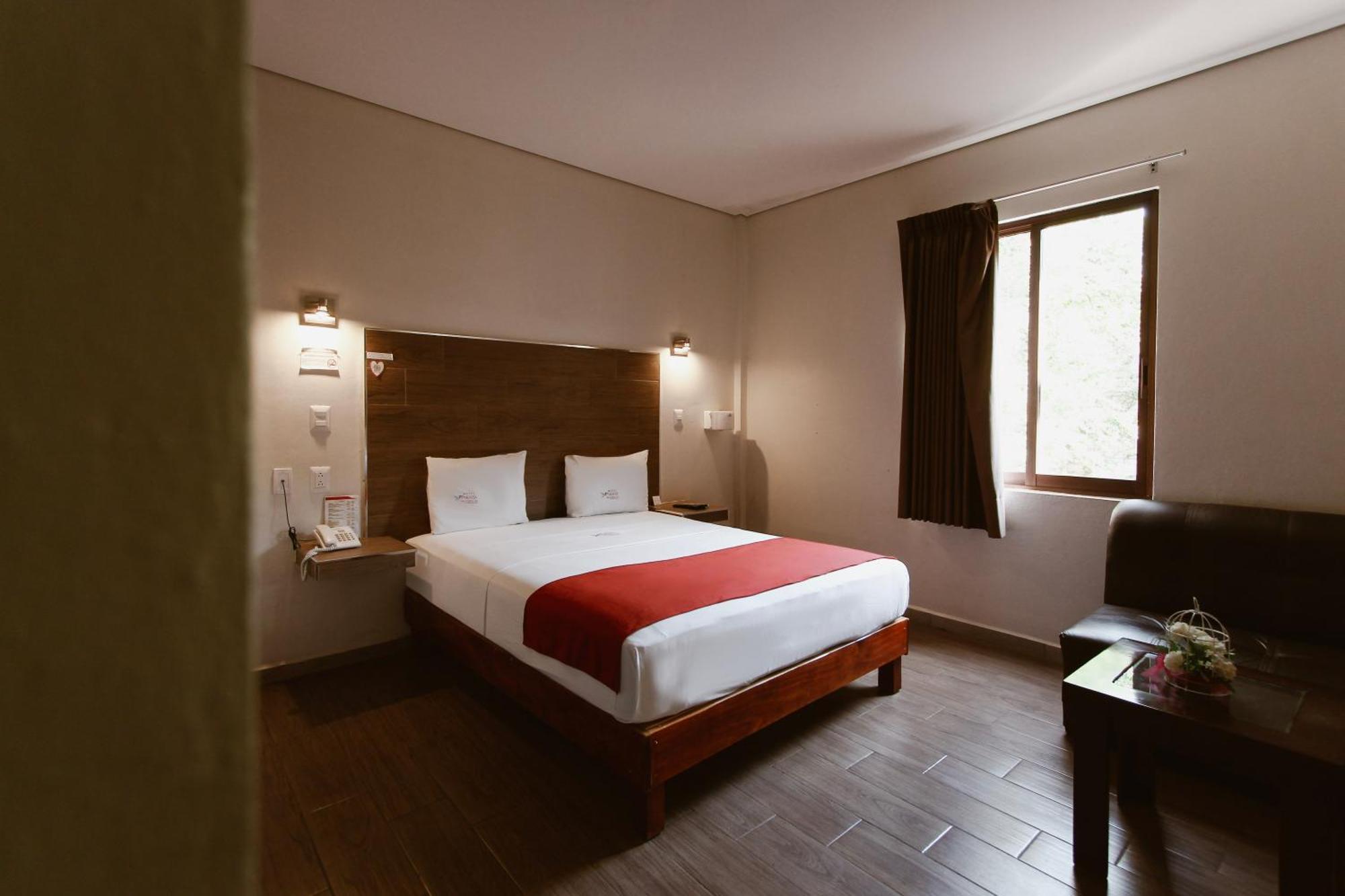 Hotel Guiva Aeropuerto Oaxaca Экстерьер фото