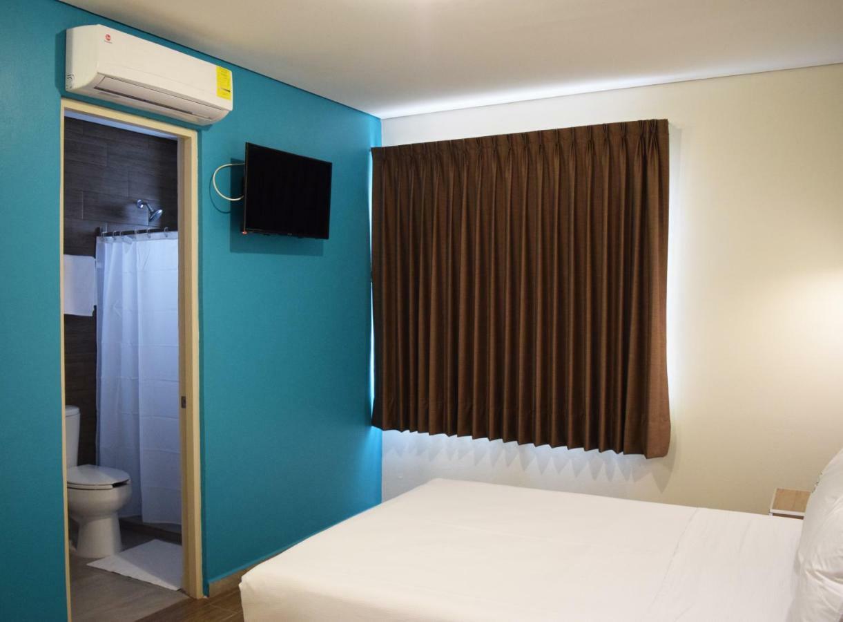 Hotel Guiva Aeropuerto Oaxaca Экстерьер фото